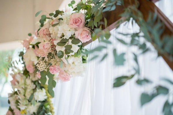 Cotswolds Wedding Flowers at Hyde House