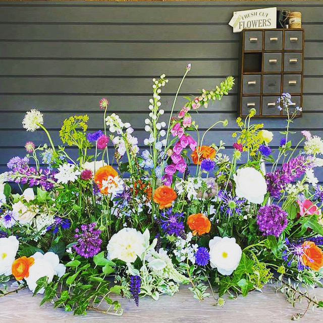 Coffin Toppers & Caskets